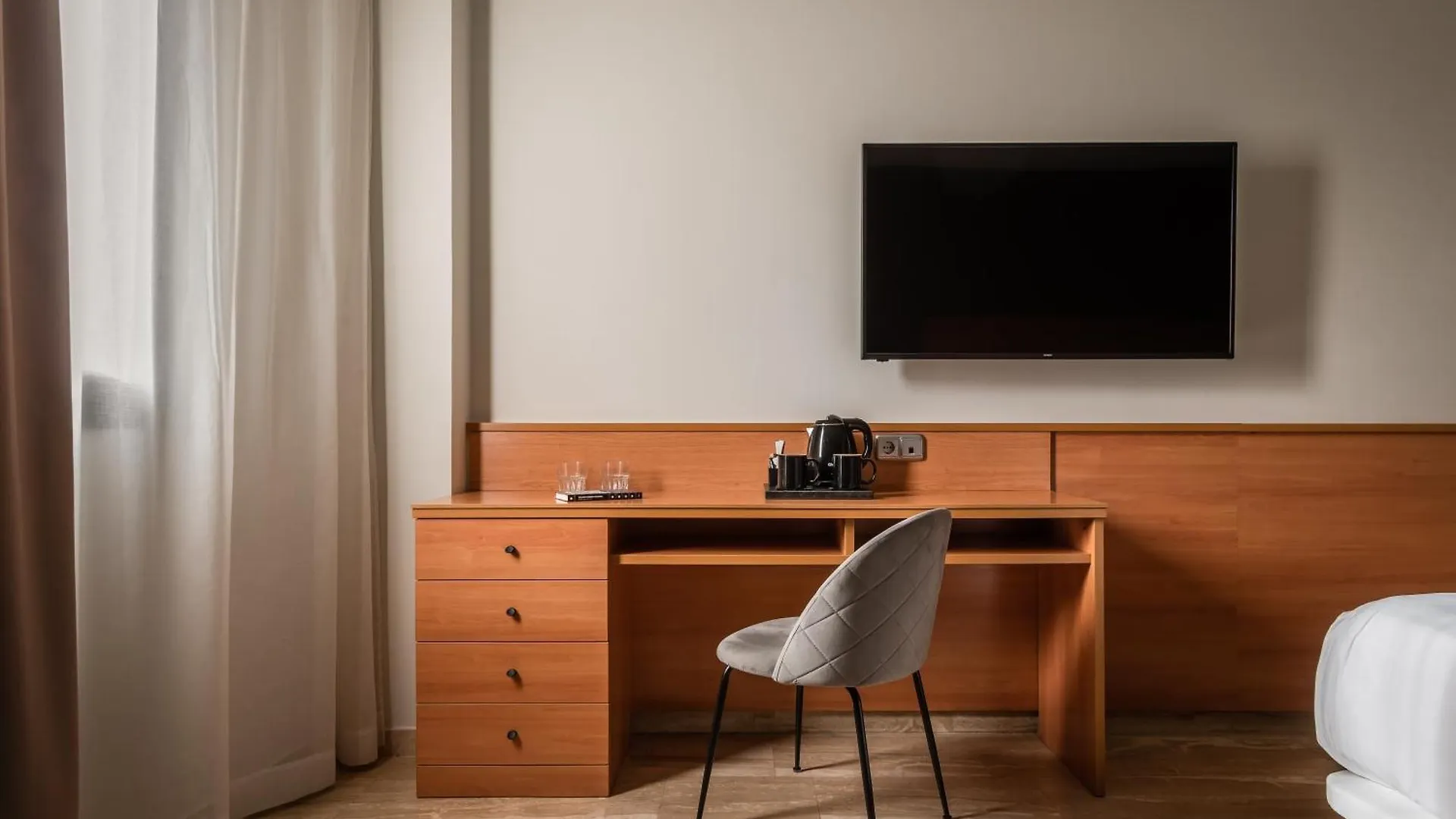 Hotel Sb Express Tarragona